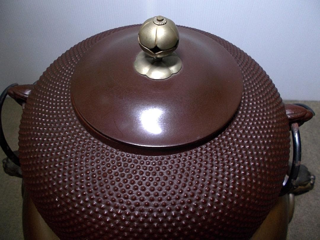 人間国宝高橋敬典作 唐銅霰鬼面風炉 銀摘み? アラレ茶釜未使用 釜環