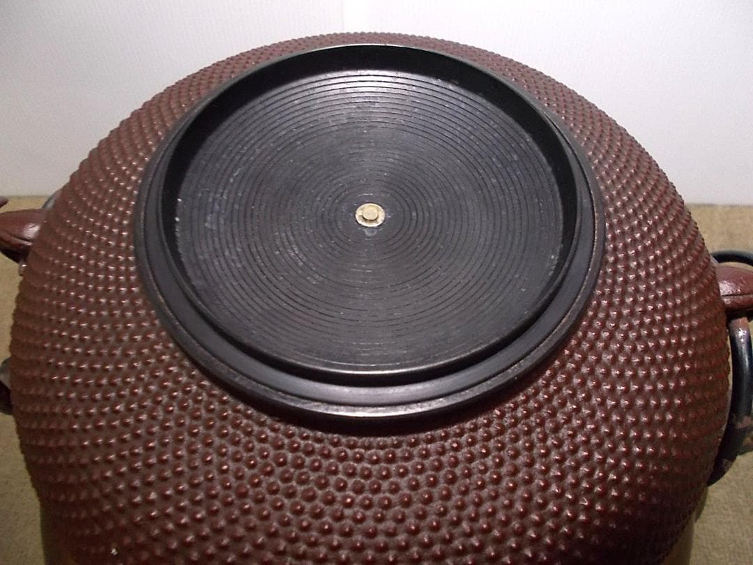 人間国宝高橋敬典作 唐銅霰鬼面風炉 銀摘み? アラレ茶釜未使用 釜環