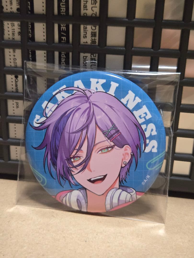 3SKM College】榊ネス 缶バッジ - メルカリ