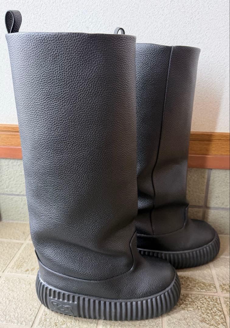 【YELLO（イエロ）】FLAT TIRE LIFTED TALL BOOTS YELLO / FLAT TIRE LIFTED TALL BOOTS