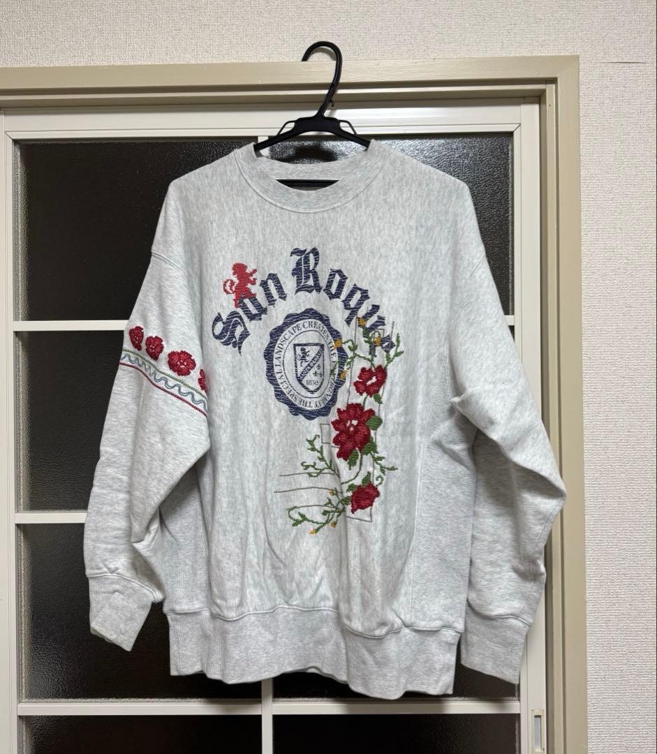 Freada/フリーダ クロスステッチ刺繍 カレッジスウェット - メルカリ