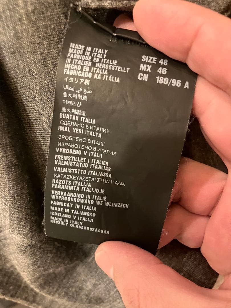 PRADA Vネックニット イタリア製 ブラウン×グレー - メルカリ