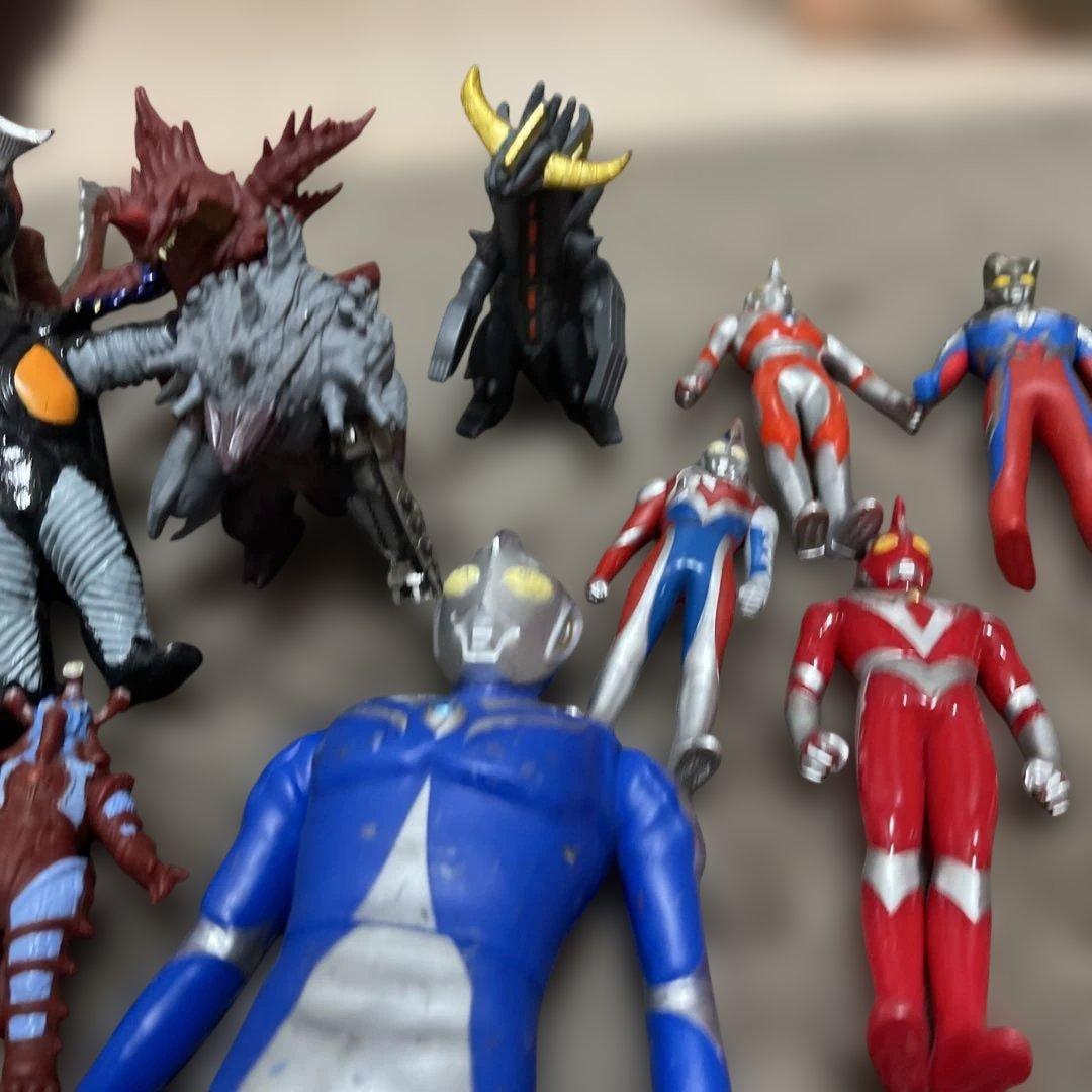 ウルトラマン フィギュアセット 多数 ウルトラマン32体 怪獣20体