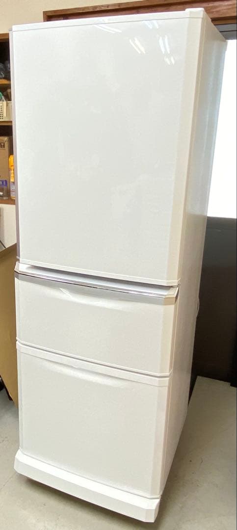 三菱 ノンフロン冷凍冷蔵庫 335L MR-C34E-W 2020年製 MR-C34E-W 冷蔵庫 Cシリーズ パールホワイト [335L /3ドア /右開き