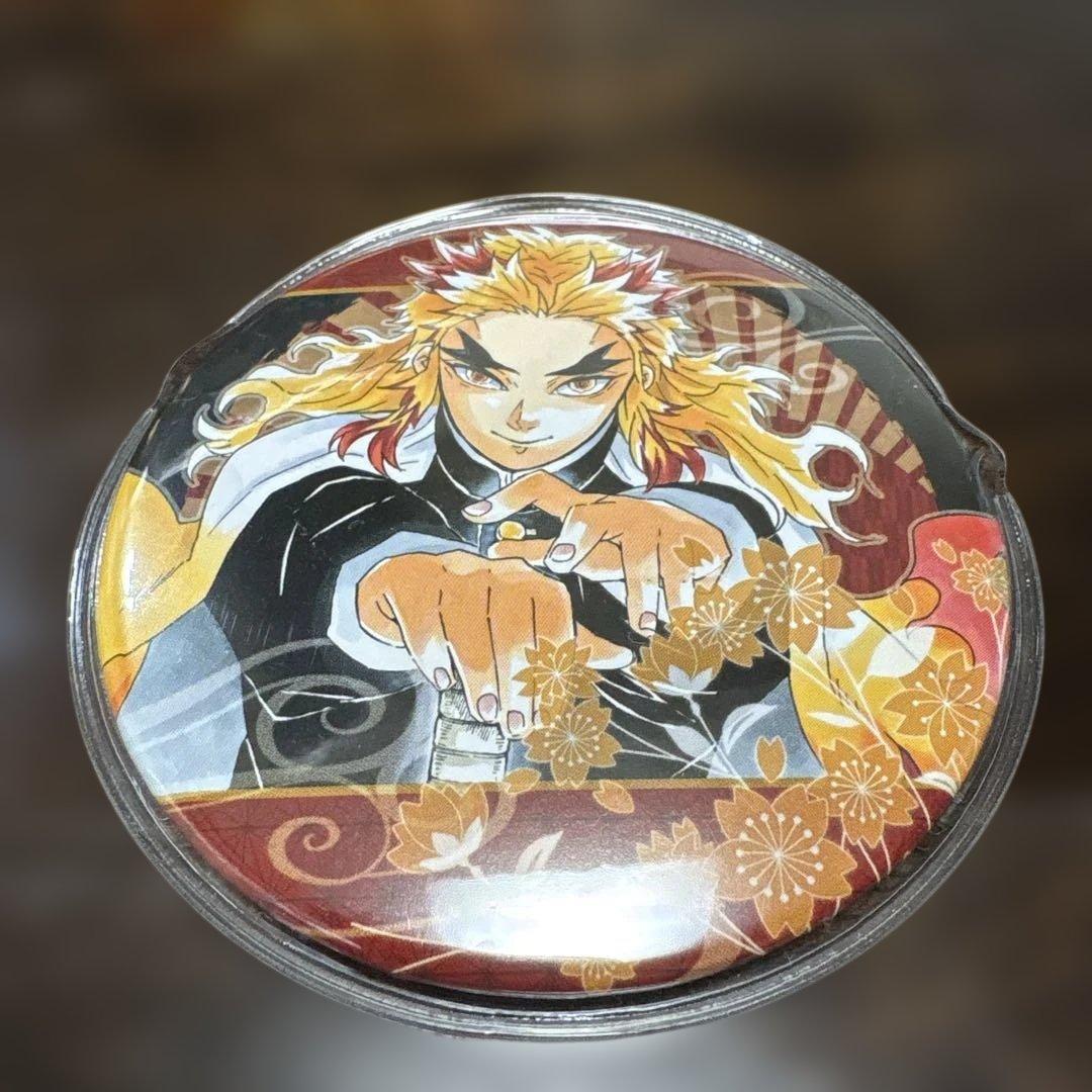 鬼滅の刃 煉獄杏寿郎 缶バッジ - メルカリ