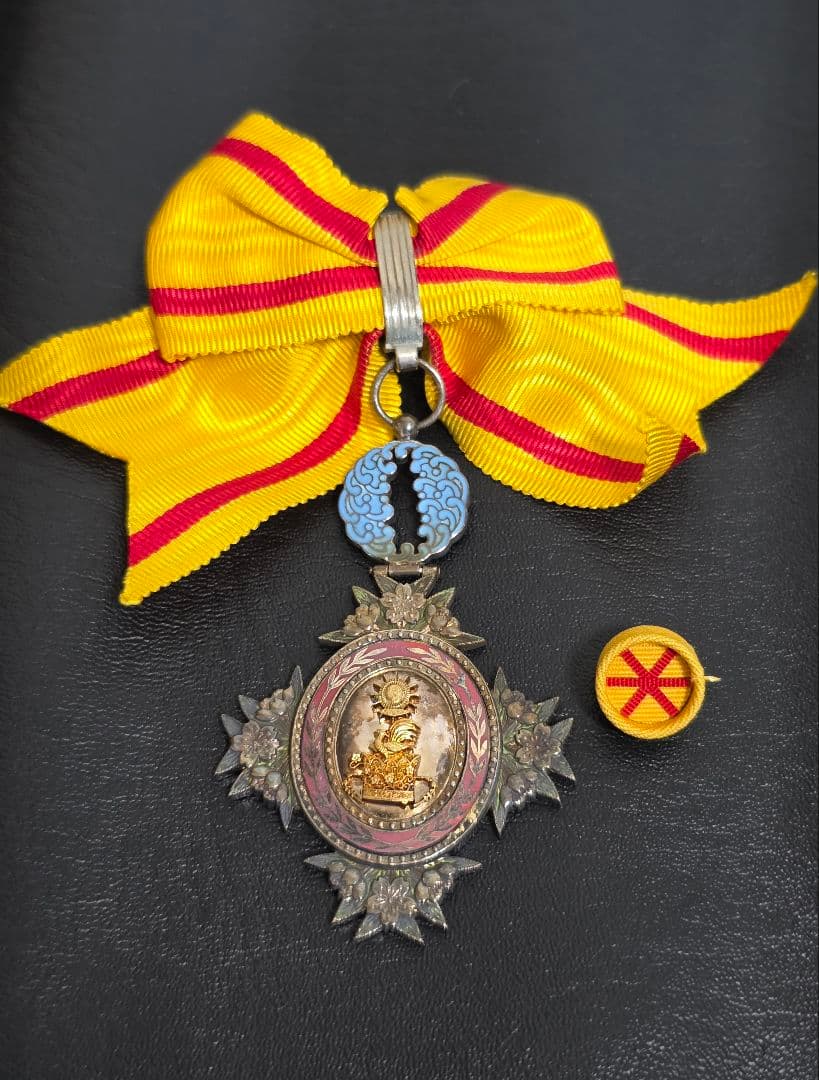 勲六等宝冠章 宝冠波光章 略綬付 大日本帝国 勲章 旧日本軍 七宝