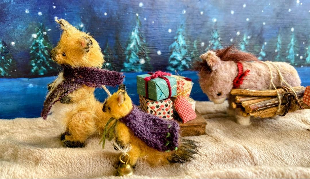 moriのえほん×三浦こずえコラボ作品　クリスマスの準備　ミニチュア　ぬいぐるみ