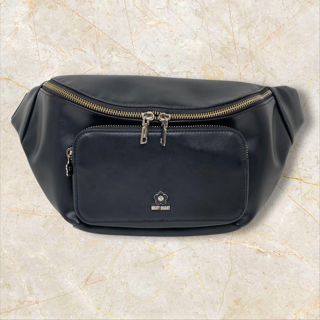 MARY QUANT エポビジューデイジーボディバッグ マリークワント ブラック MARY QUANT* エポビジューデイジーポイント ボディバッグ 送料込 (MARY