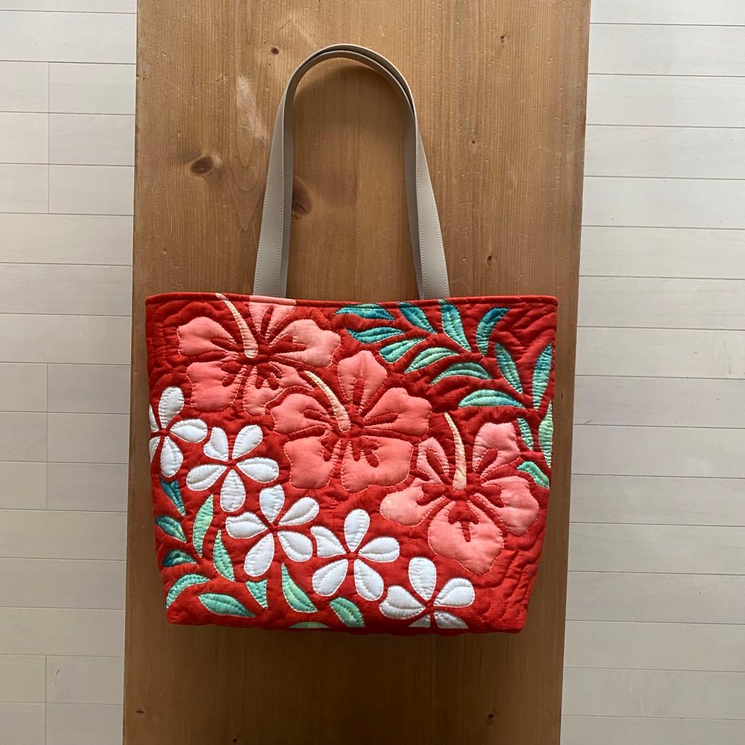 ハワイアンキルト◇トートバッグ◇ハイビスカス、プルメリア