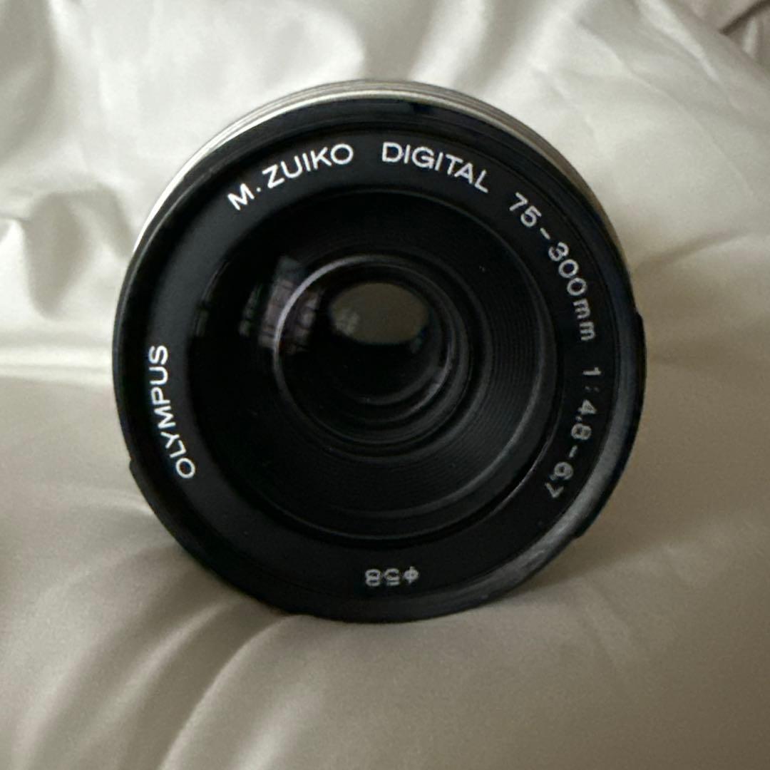 OLYMPUS レンズ M.ZUIKO 75-300mm F4.8-6.7 ED