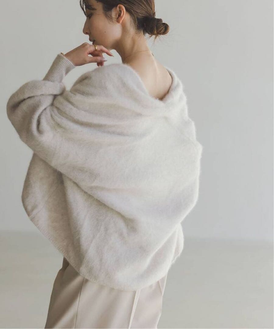 NOBLE FOX/Caファーニットカーディガン ベージュ - メルカリ