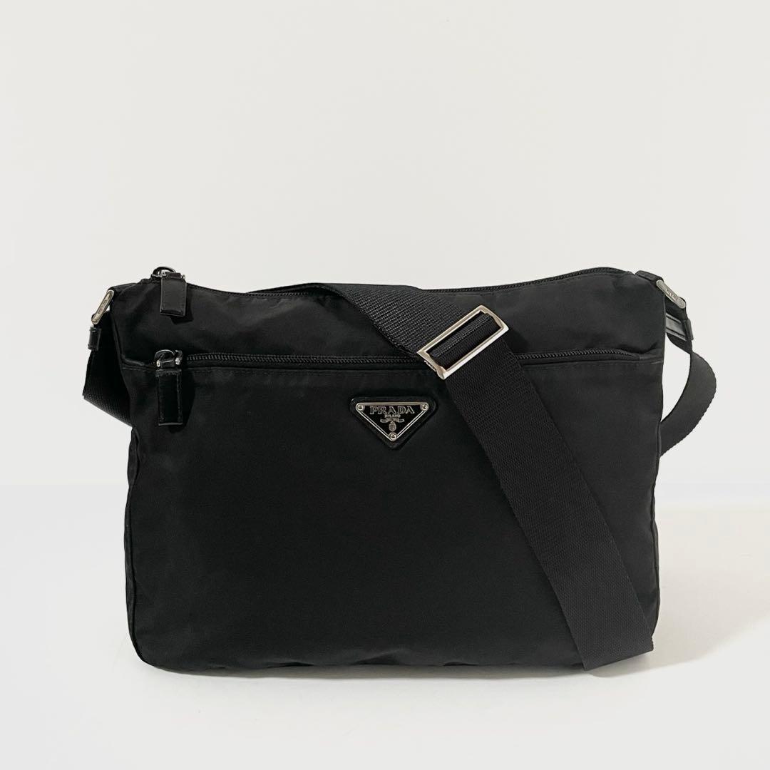 美品】プラダ ショルダーバッグ カメラバッグ ナイロン×レザー - メルカリ