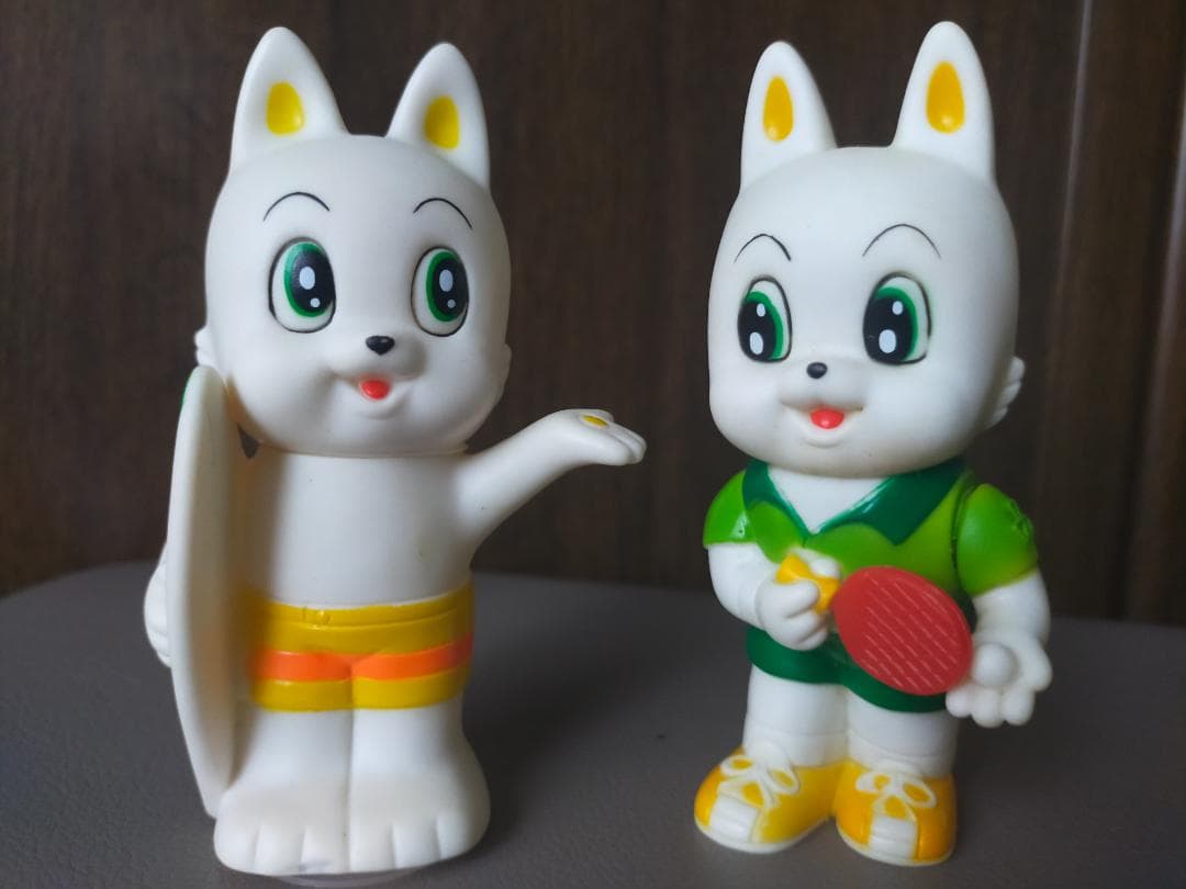 三和銀行 ワンさくん ソフビ貯金箱 6個 ② - メルカリ