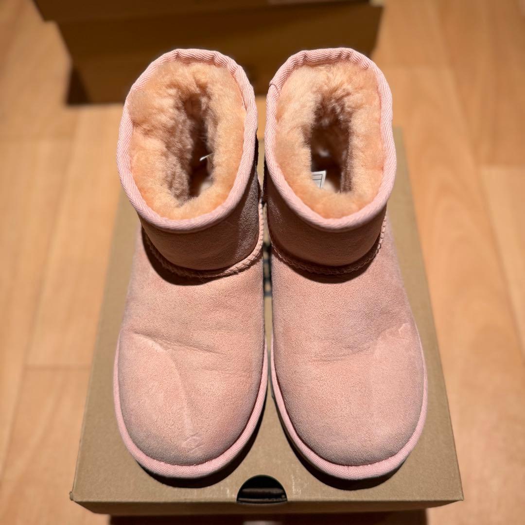 UGG ピンク ショートブーツ 21cm - メルカリ