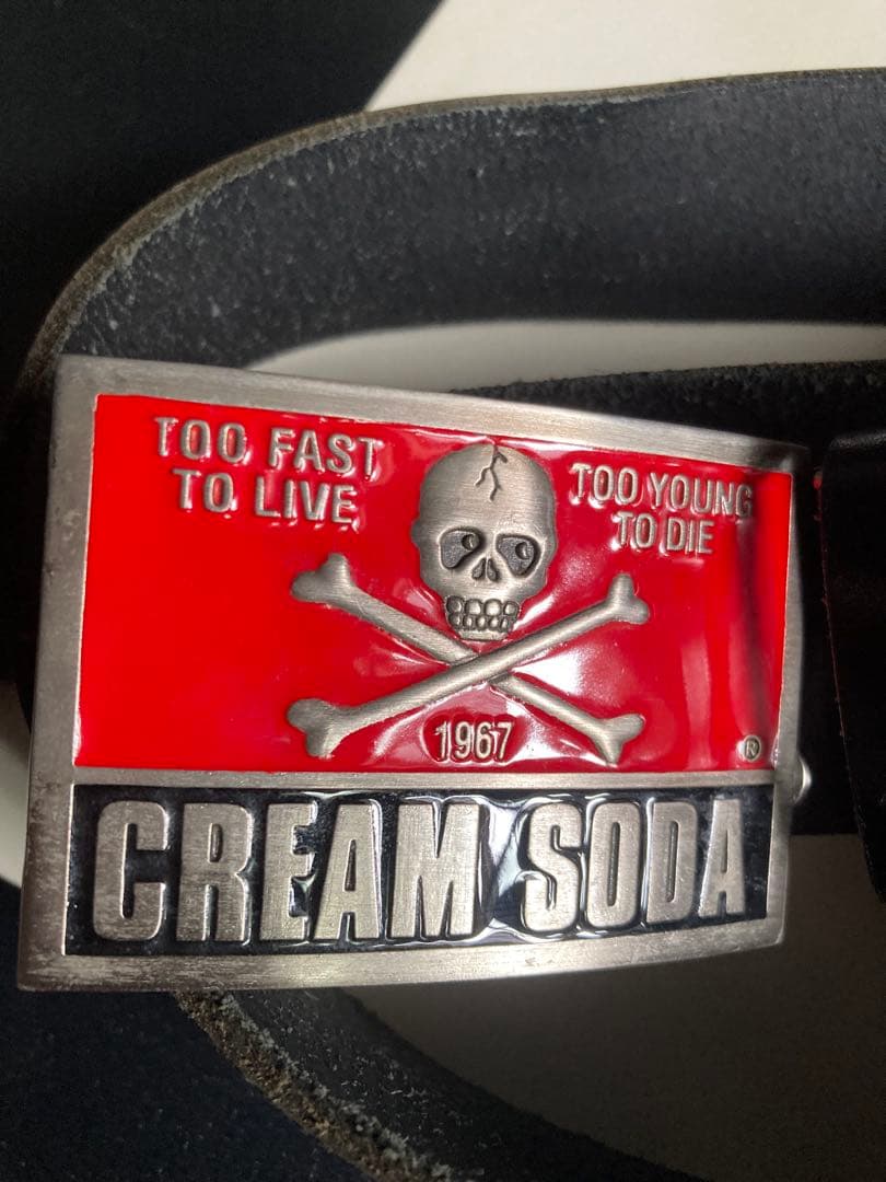 クリームソーダ CREAMSODA 40周年記念バックルとベルト - メルカリ