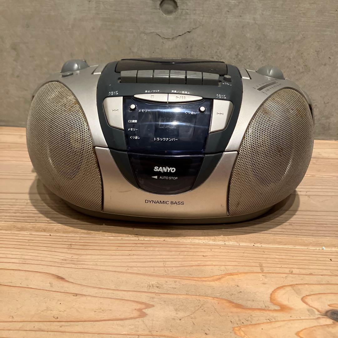 ジャンク サンヨー SANYO CDラジカセ PH-PR77 レトロ 本体のみ - メルカリ