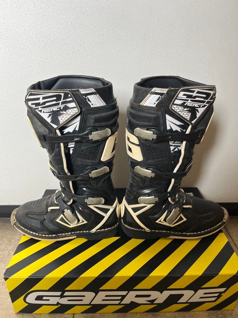 ガエルネGリアクト　オフロードブーツ　26.5cm