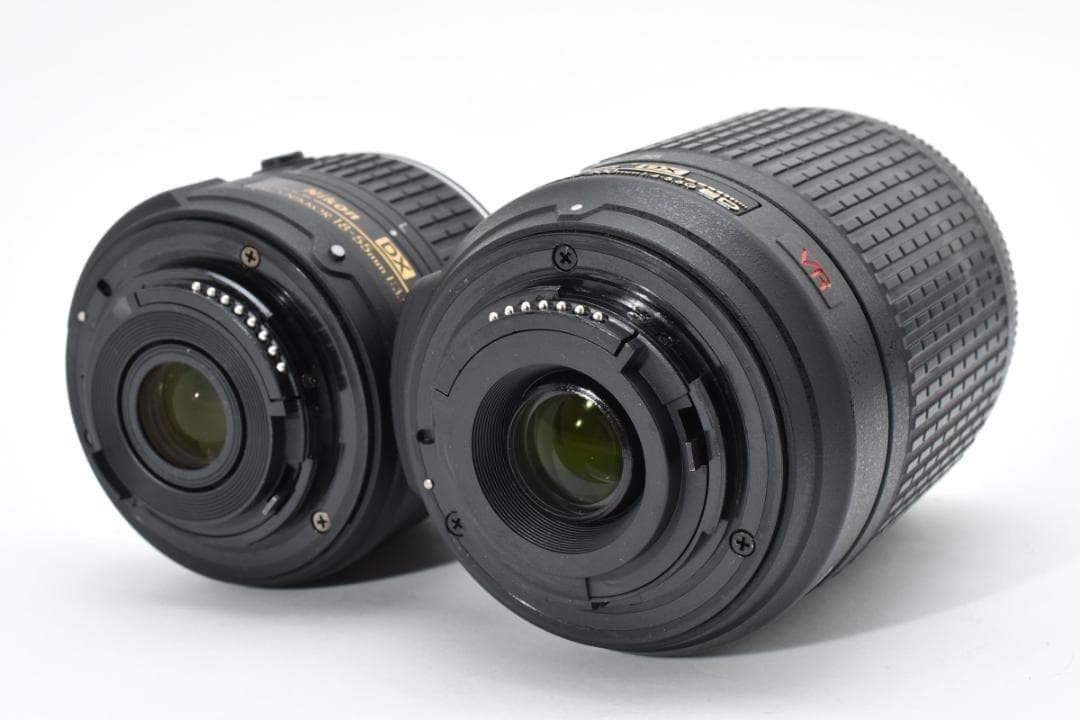 ショット数994回✨ほぼ新品✨希少グレー✨Nikon D5300 Wレンズセット