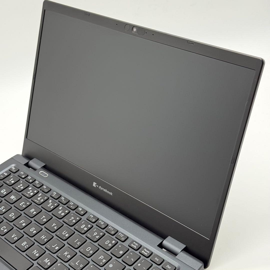 美品 dynabook 11世代i5 16GB SSD256 高速静音 875g - メルカリ