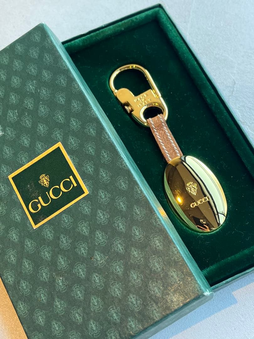新品未使用】GUCCI キーホルダー ゴールド金具 レトロ シェリーライン