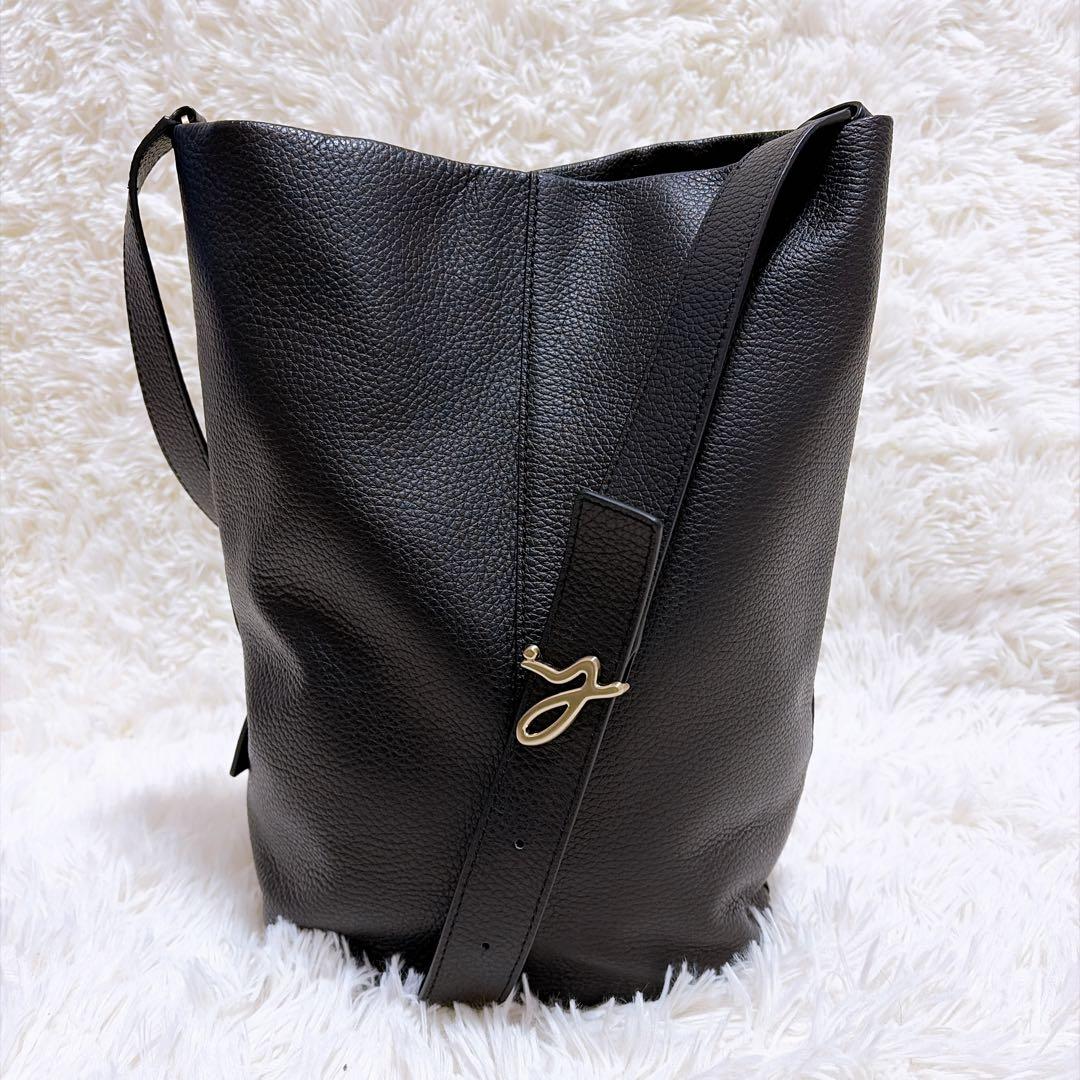 現行】agnes b. アニエスベー ワンショルダーバッグ シボ革 メタルロゴ