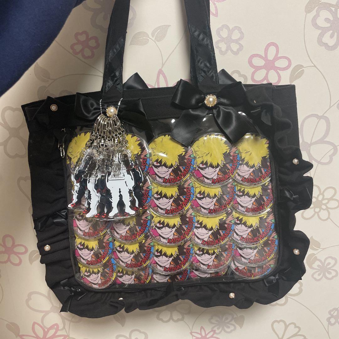 爆豪勝己 痛バッグ 缶バッチ セット - メルカリ