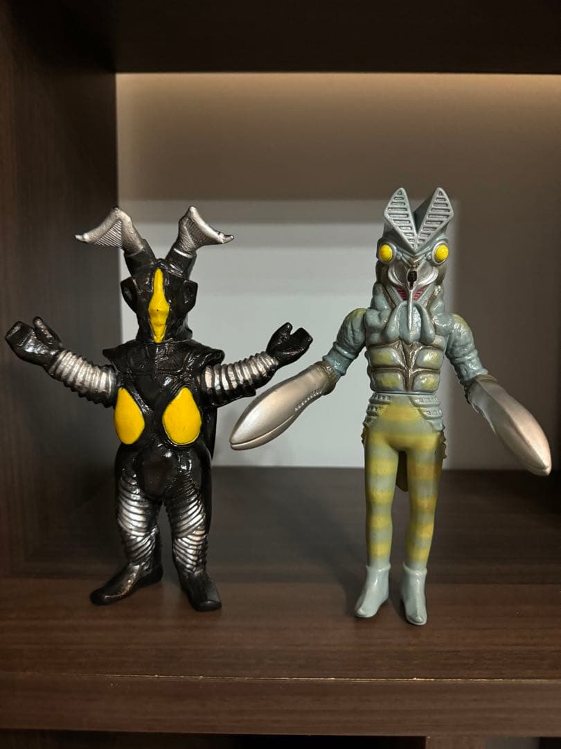 ゼットン バルタン星人 ソフビ 1983 1994 年製 - メルカリ