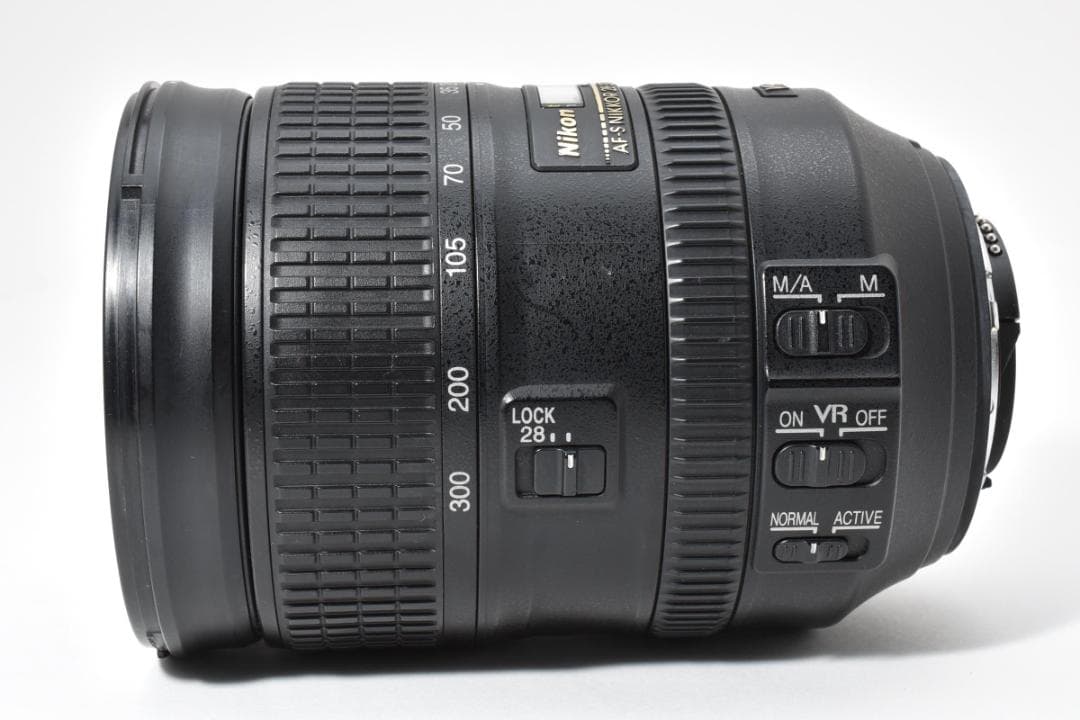 Nikon ニコン AF-S 28-300mm F3.5-5.6 G ED VR