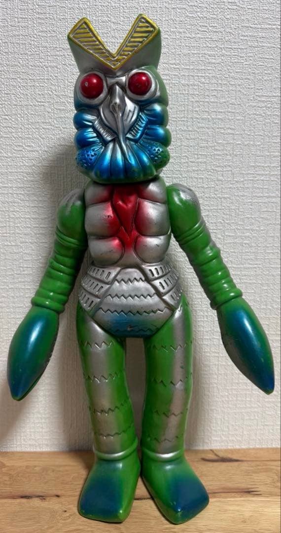 ブルマァク　復刻　ジャイアント　バルタン星人 ブルマァク ジャイアントバルタン星人 復刻ソフビ - メルカリ