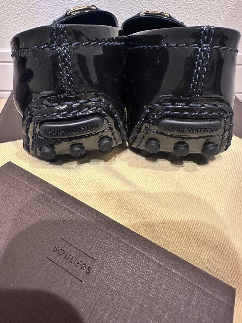 【美品】ルイヴィトン LV金具 ドライビングシューズ エナメル　23.5cm