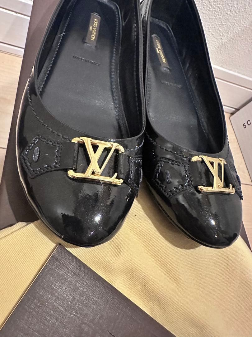 【美品】ルイヴィトン LV金具 ドライビングシューズ エナメル　23.5cm