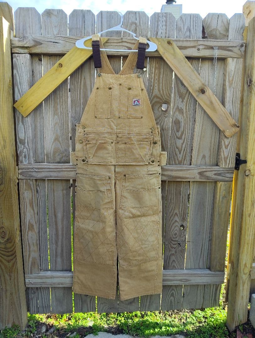 オーバーオール　ダブルニーカンガルーエプロン付き 90s Carhartt エプロン付きダブルニーダック地オーバーオール MADE IN