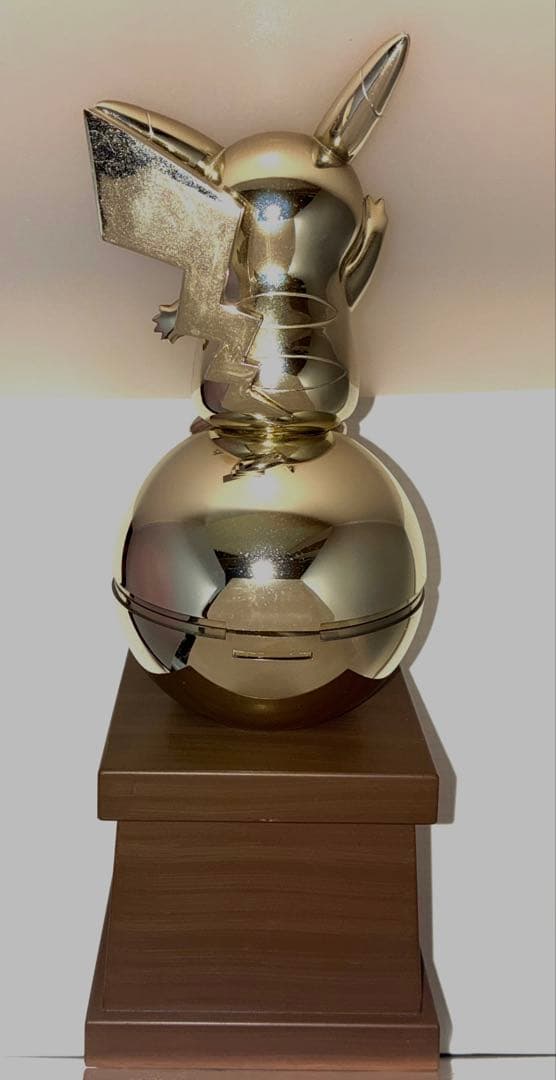 希少】ポケモン電報 トロフィー型 ピカチュウ NTT西日本限定 非売品