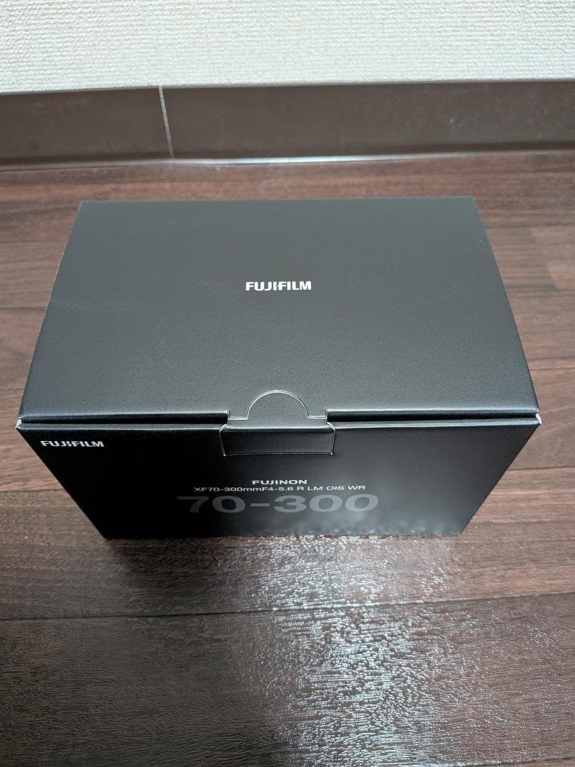 【シロ】フジノン XF70-300mmF4-5.6 R LM OIS WR カメラレンズ XF70-300mmF4-5.6 R LM OIS WR FUJINON（フジノン