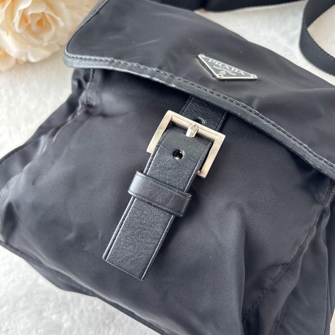 極美品】PRADA プラダ ショルダーバッグ 三角ロゴ ナイロン フラップ