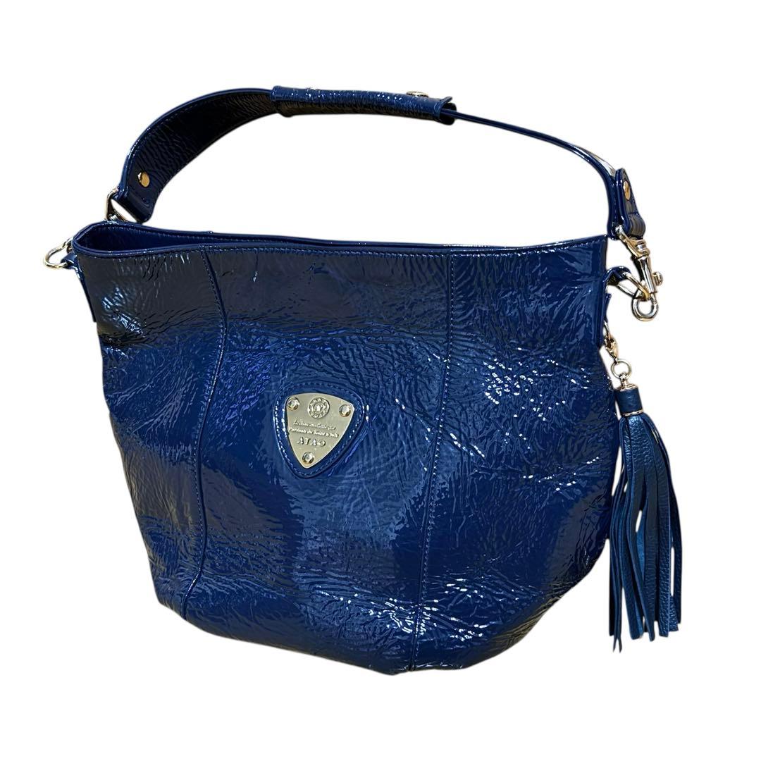 週末値下【極美品】ATAO　アタオ キャンディ　ワンマイル　ワンショルダーバッグ キャンディ｜撥水エナメルの超軽量ワンマイルバッグ – ATAO LAND+(アタ