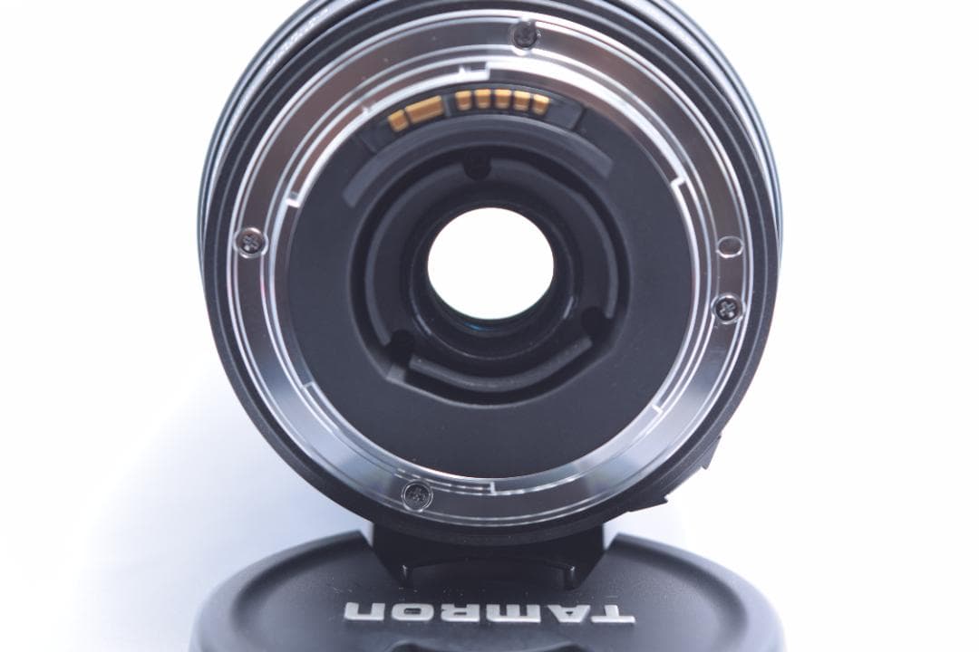 TAMRON28-300mm f/3.5-6.3 MACRO　キャノンマウント