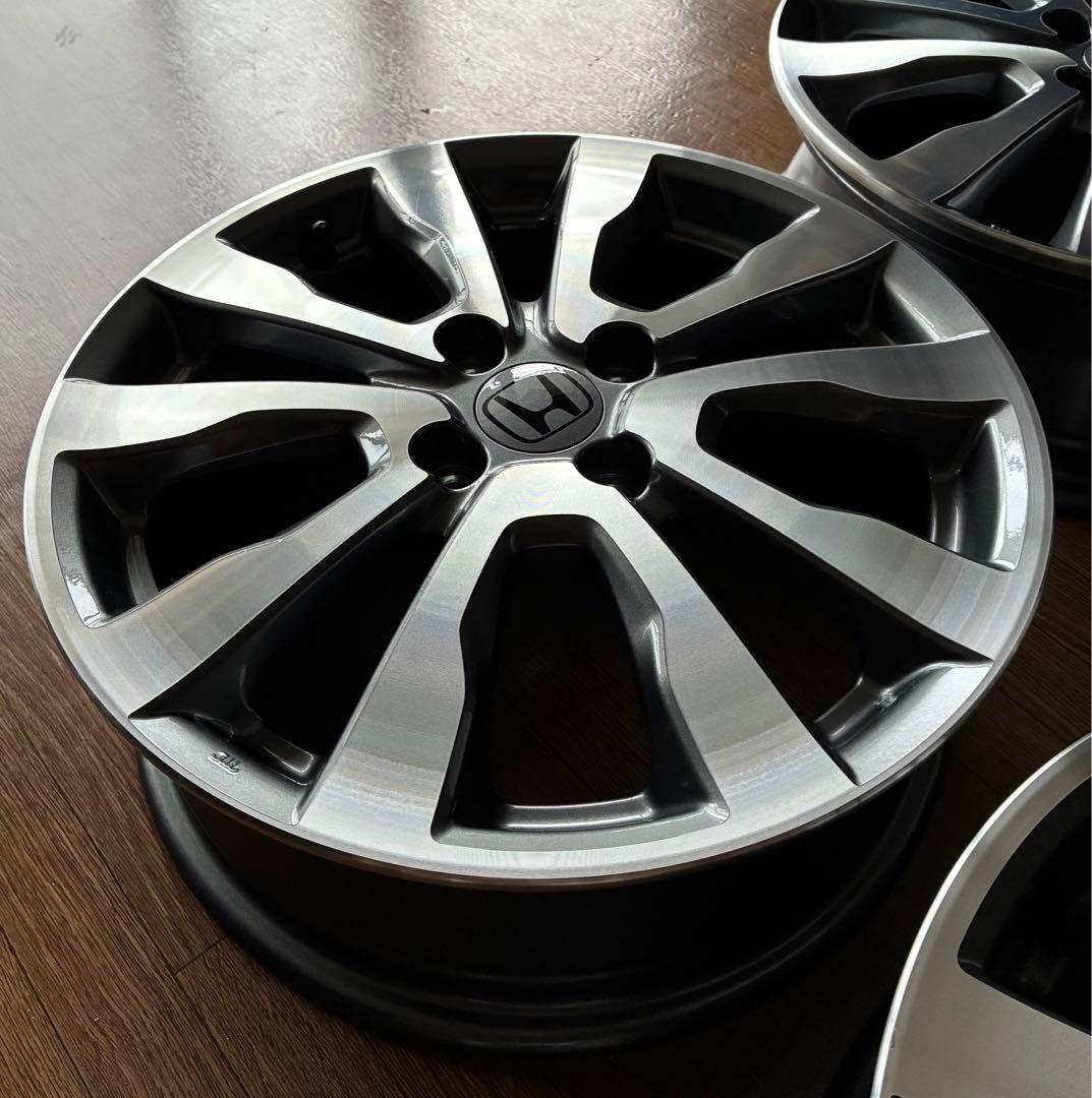 新車外し】フィットRS GE8 極上美品￼ 純正ホイール4本(送料込み