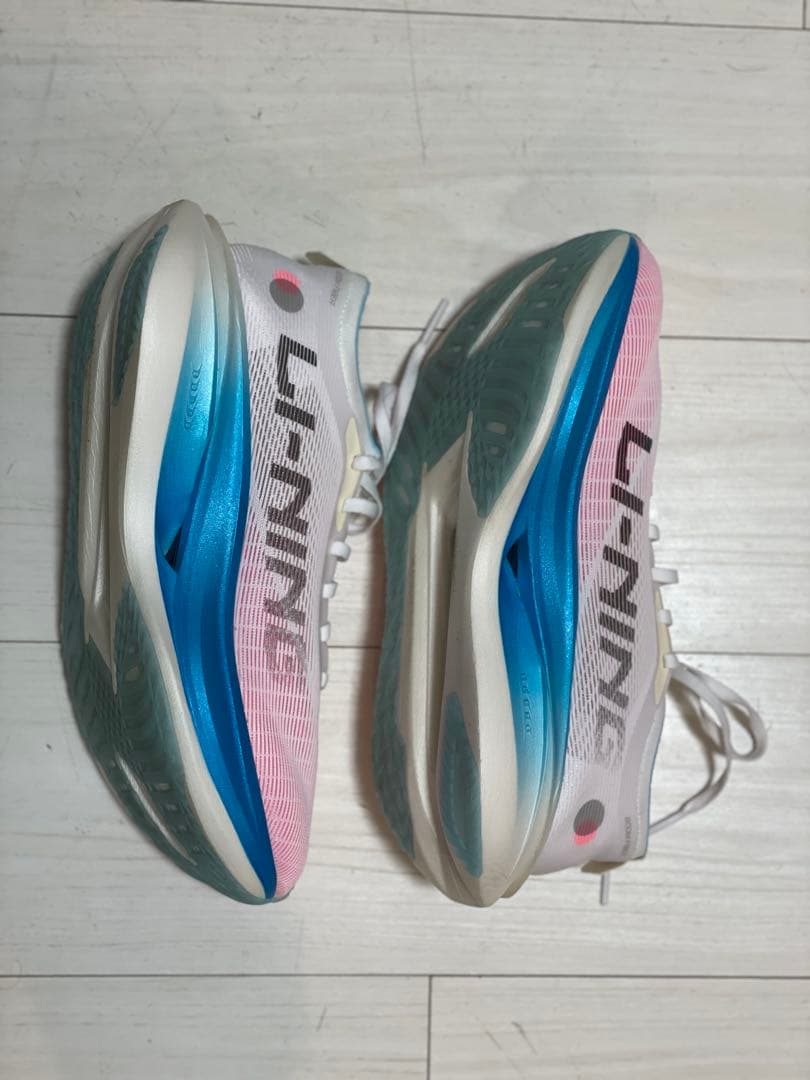 LI-NING (リーニン) FEIDIAN 5 ELITE 27.0cm