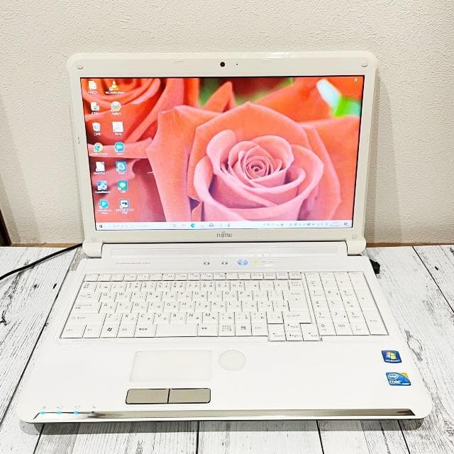 限定1台】カメラ付き/大容量640GB/i3/最新Win10/富士通ノートPC