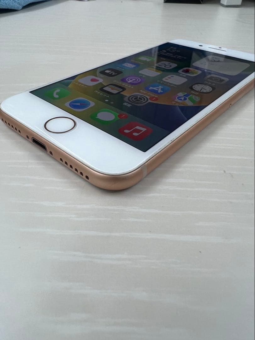Apple iPhone 8 64GB ゴールド