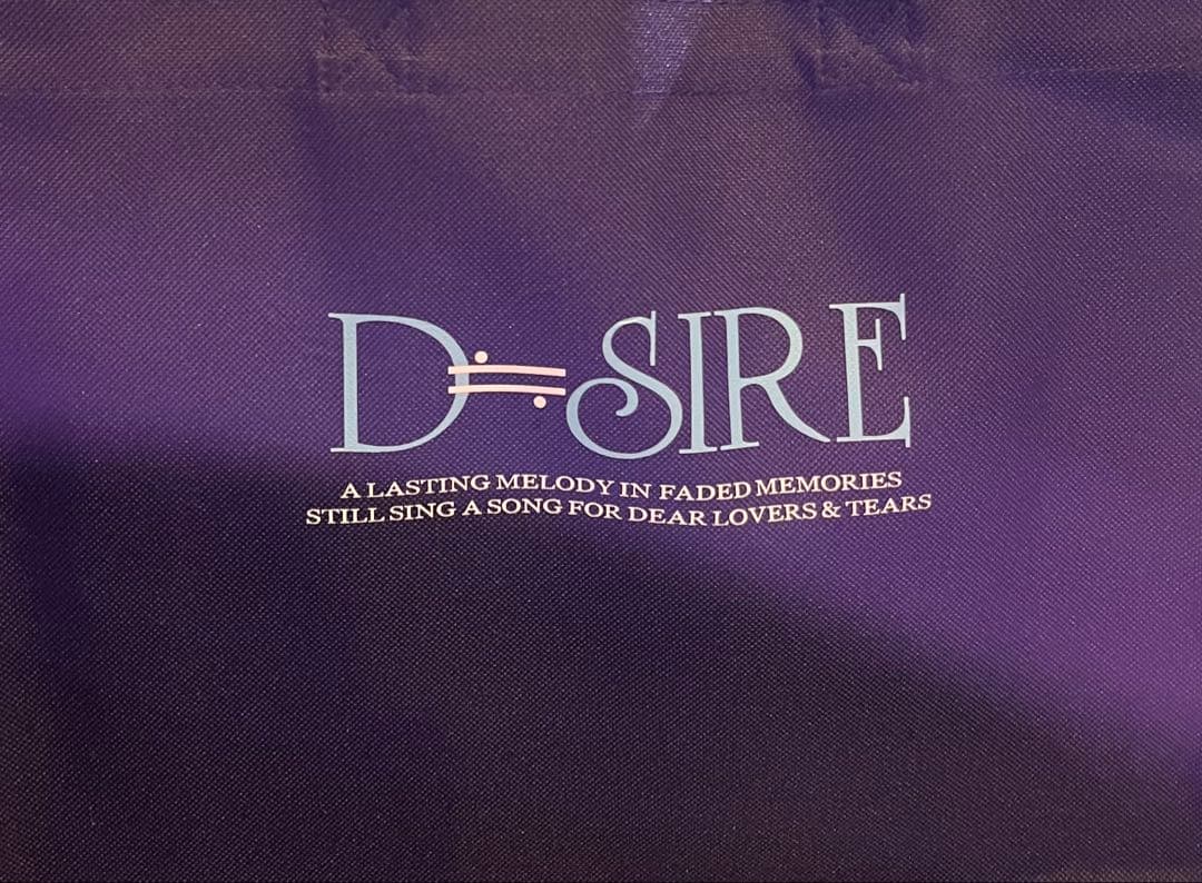 D≒SIRE（kαin）30周年記念　CD/Tシャツ/バッグ/上製本歌詞カード 花譜×理芽】「Singularity Live Vol.3」Tシャツ花譜／Singularity Live