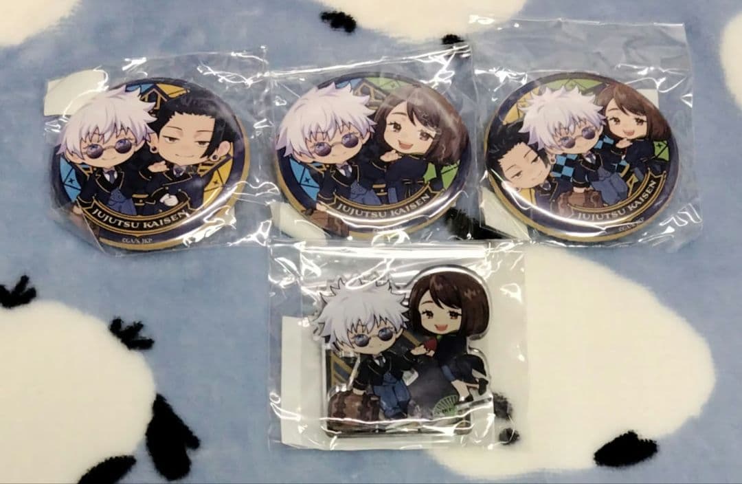呪術廻戦 プリンスホテル 缶バッジ アクスタ 五条 家入 夏油 - メルカリ