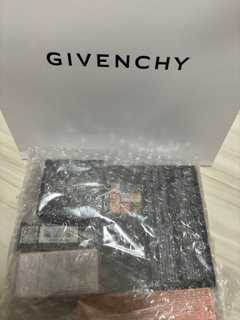 GIVENCHY 福袋2026 ラッキーバッグ B