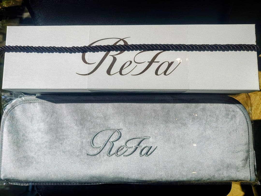 新品未開封未使用　ReFa パワーストレートアイロン プロ ケース付き　ブラック ReFa（リファ） リファパワーストレートアイロン プロ & リファヘア