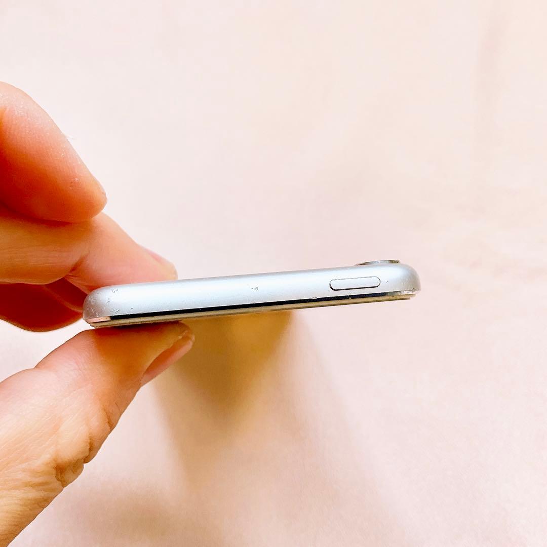 シルバー iPod touch 第6世代 64GB アイポッドApple本体 H - メルカリ