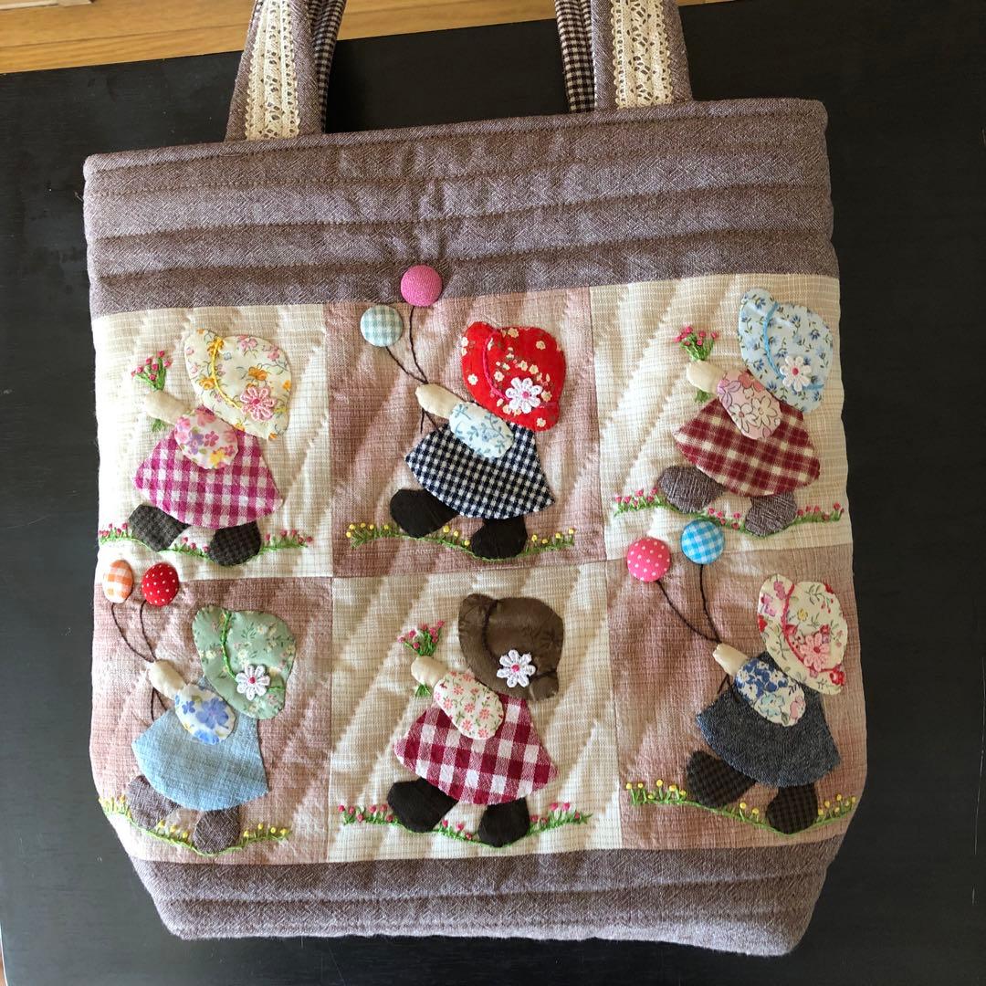 ハンドメイドパッチワークバッグ スーちゃん - メルカリ