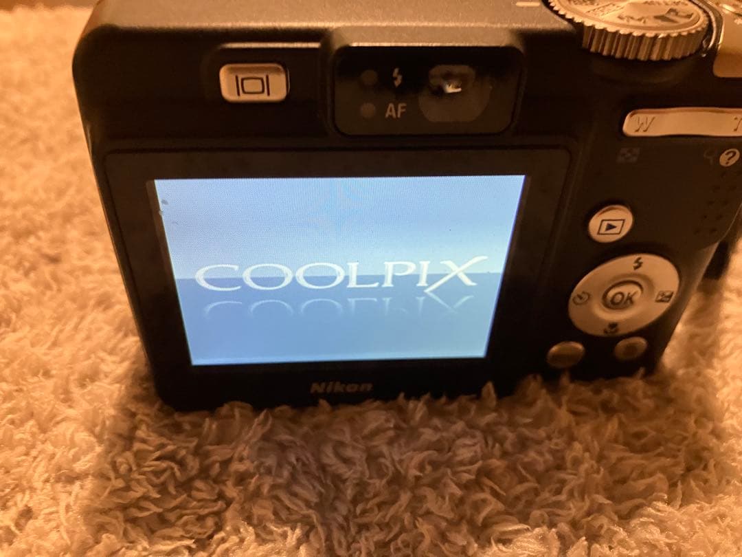 動作確認済】Nikon COOLPIX P50 コンパクトデジタルカメラ - メルカリ