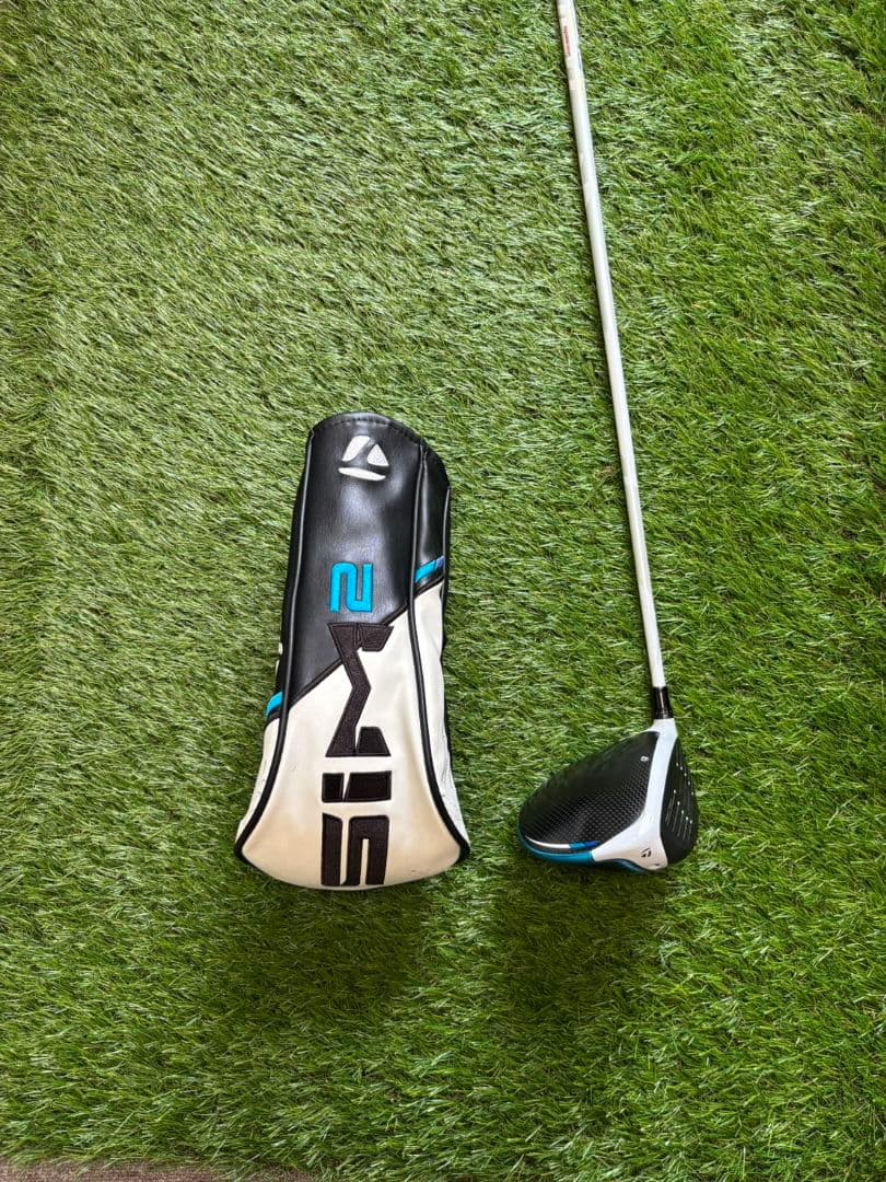 TaylorMade SIM2 ドライバー ヘッドカバー付き - メルカリ