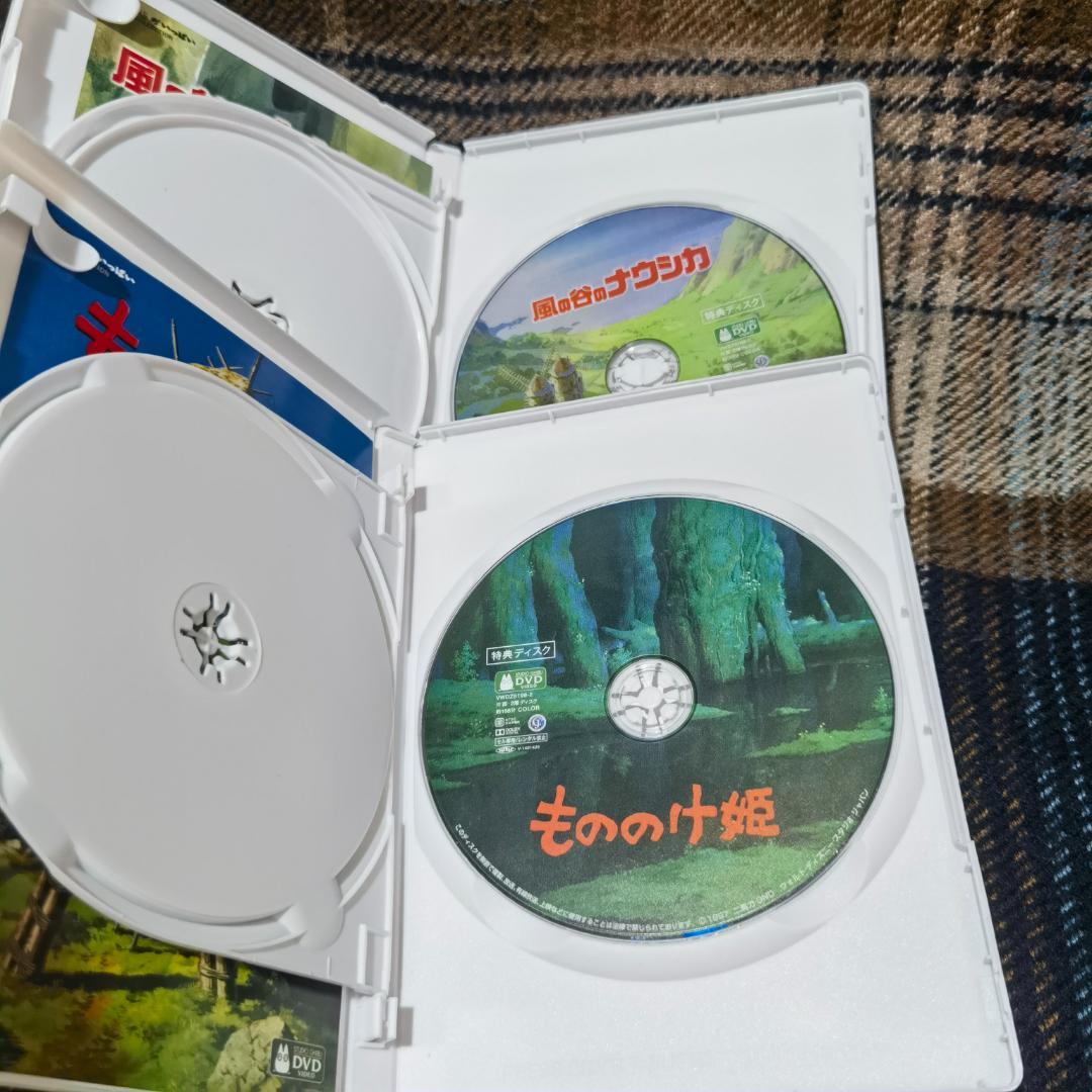 2点セット 風の谷のナウシカ DVD もののけ姫 2枚組 - メルカリ